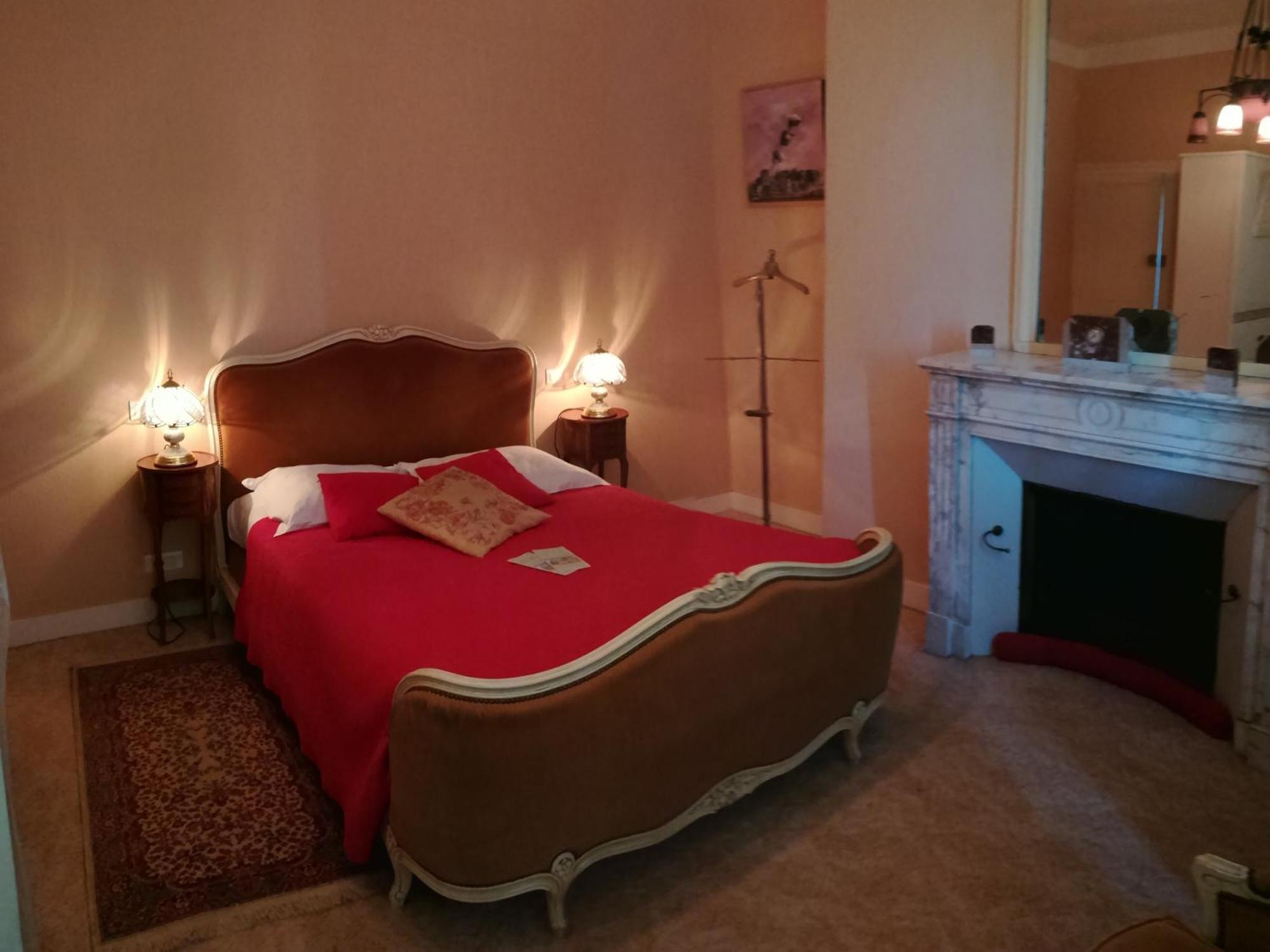 ชาโต เดอ แซ็งต็องตวน Bed & Breakfast Bonnac-la-Cote ห้อง รูปภาพ